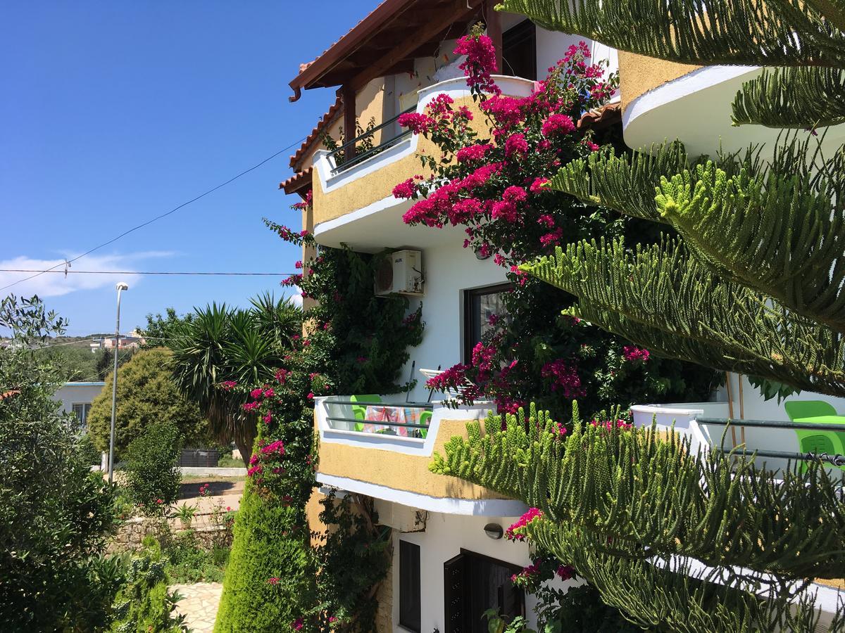 Flower Garden Villa Ksamil Esterno foto
